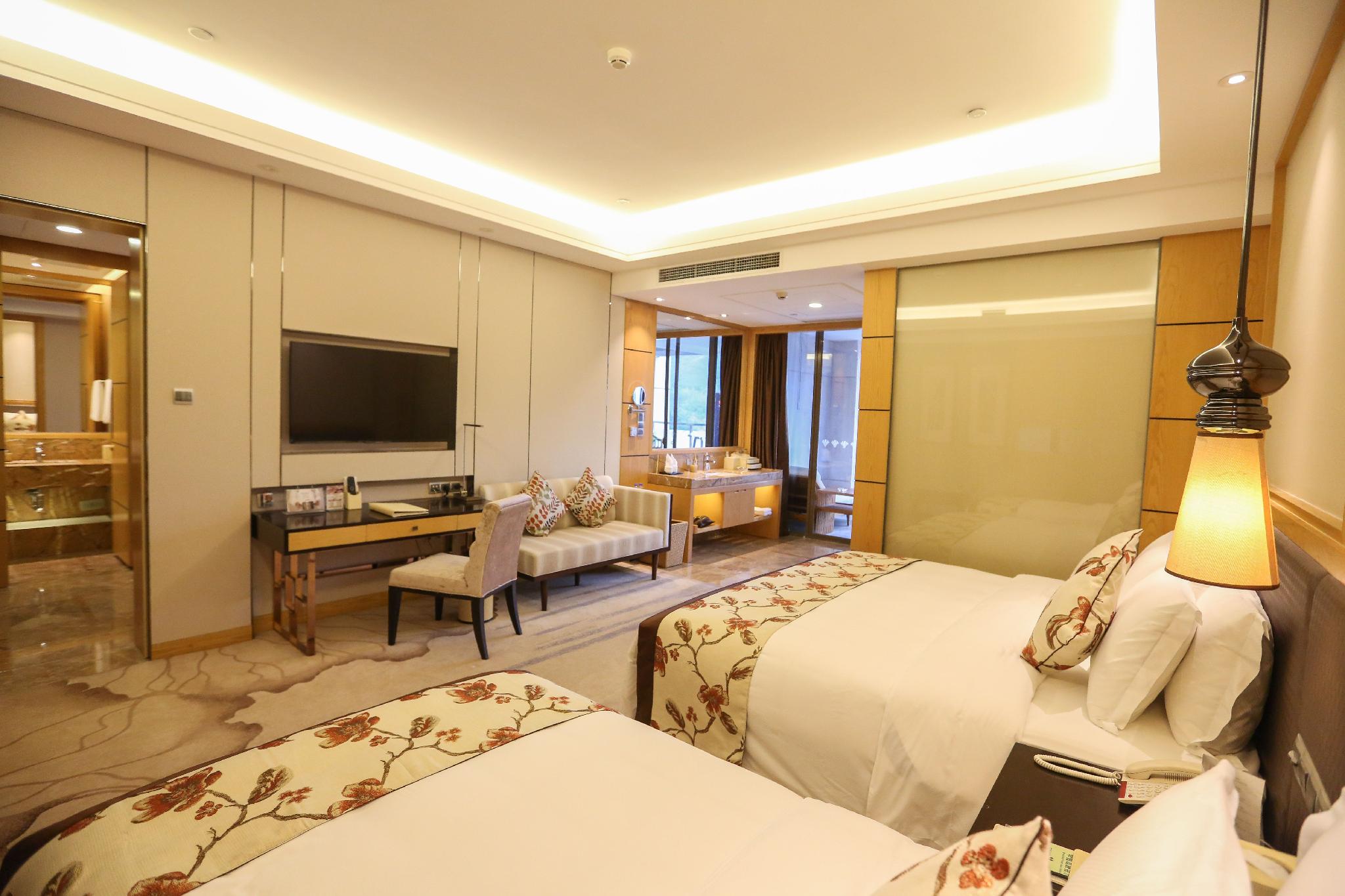 Kingworld Hotel Gui'an 10/29
