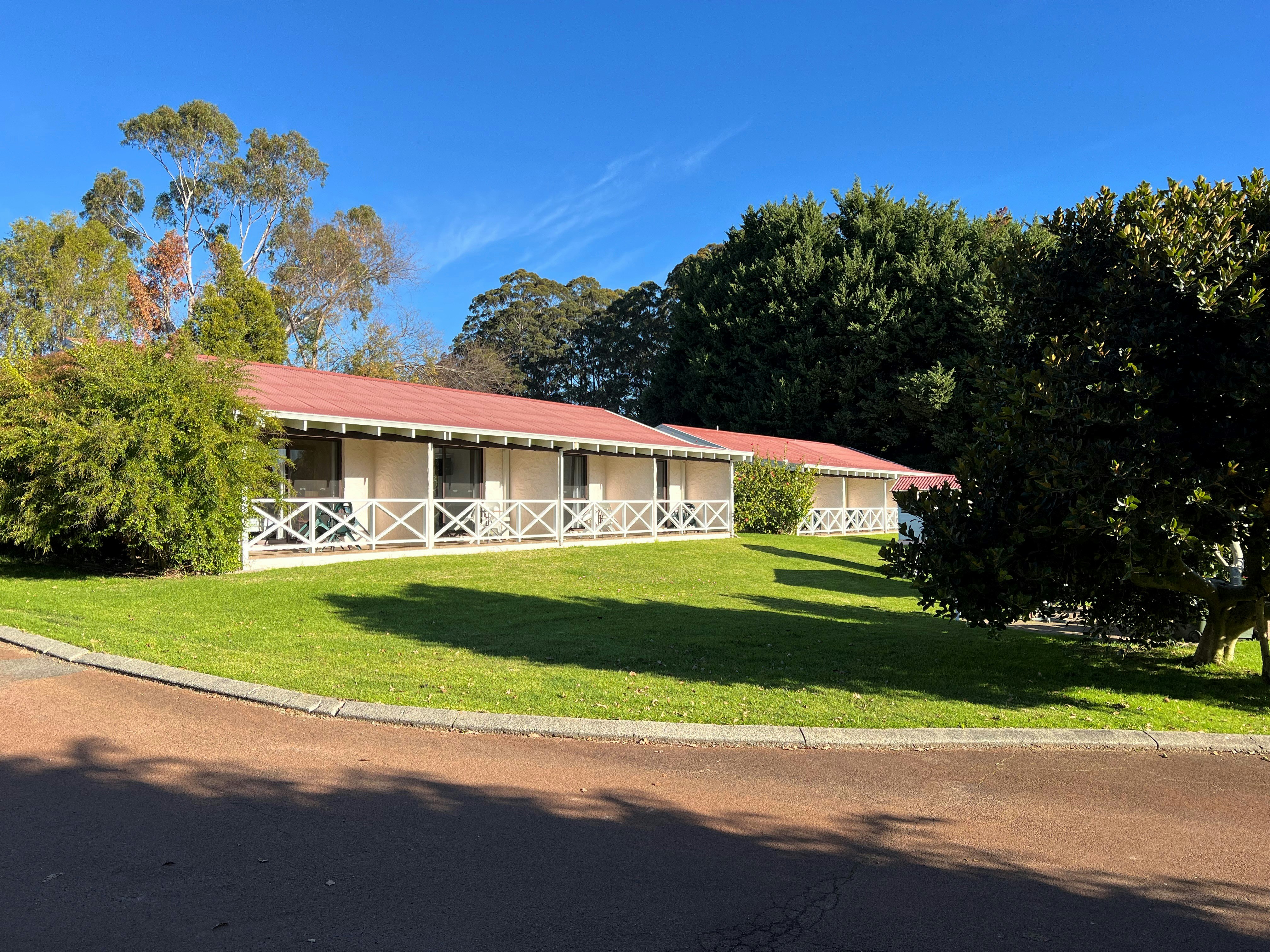 Karri Forest Motel 35/36