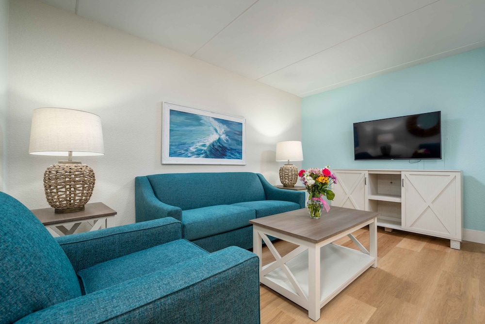 Princess Royale Oceanfront Resort 50/79