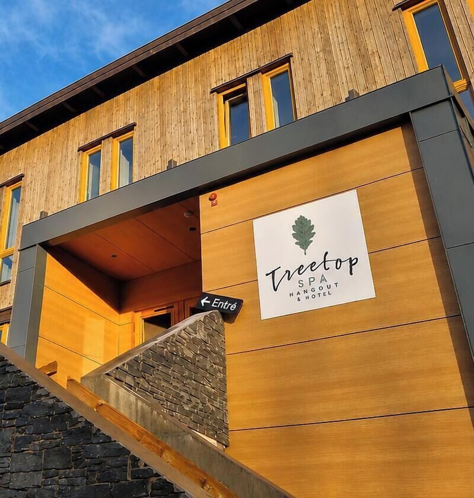 Treetop Spa Hangout & Hotel 2/50