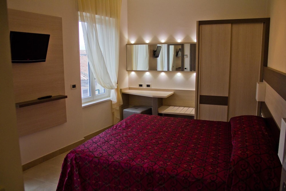 Hotel Siena 16/48