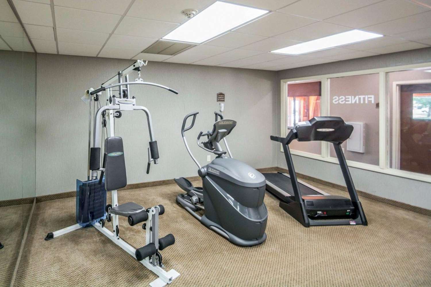 Quality Inn Corning, NY 21/32