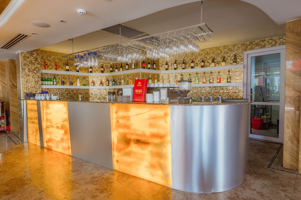 Hoang Trieu Hotel 44/49