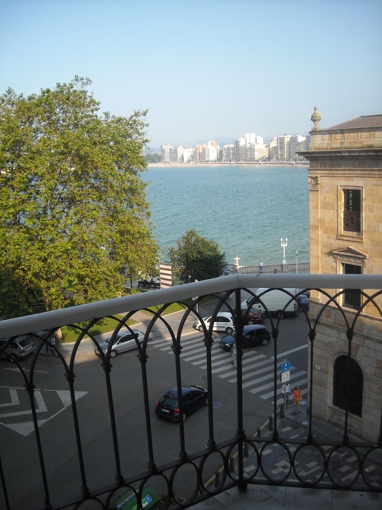 Hotel Asturias 16/31