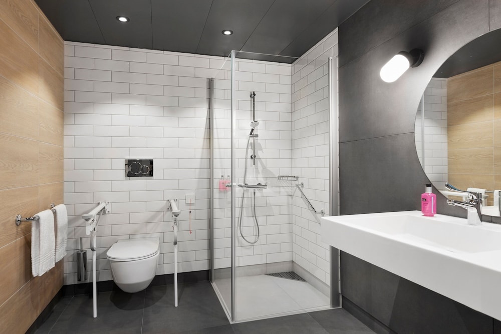 Moxy Tromso 45/48