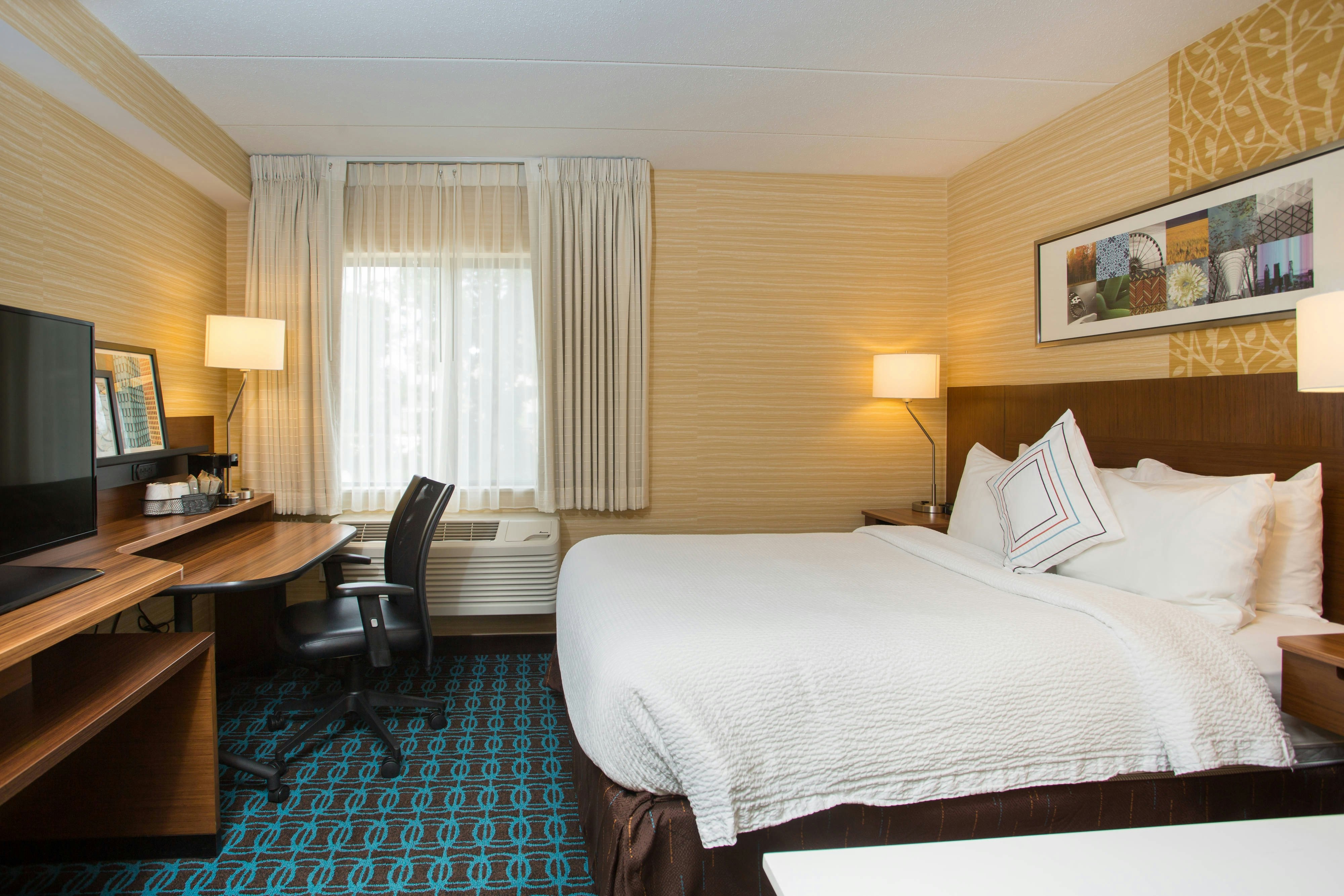 Room at Fairfield Inn Manchester - Boston Regional Airport, MANCHESTER - NH