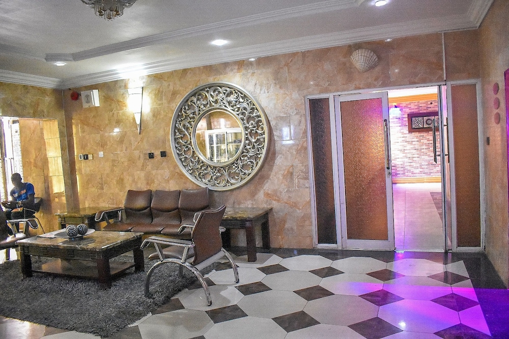 Dublina Suites 5/33