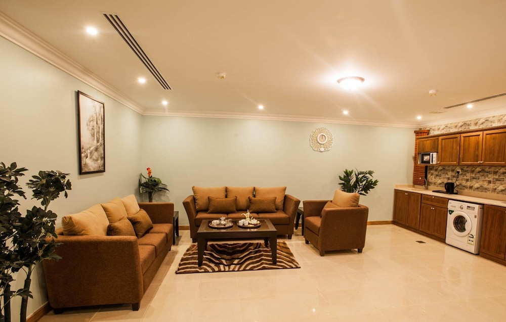SHALLY RESIDENCE 3 34/49