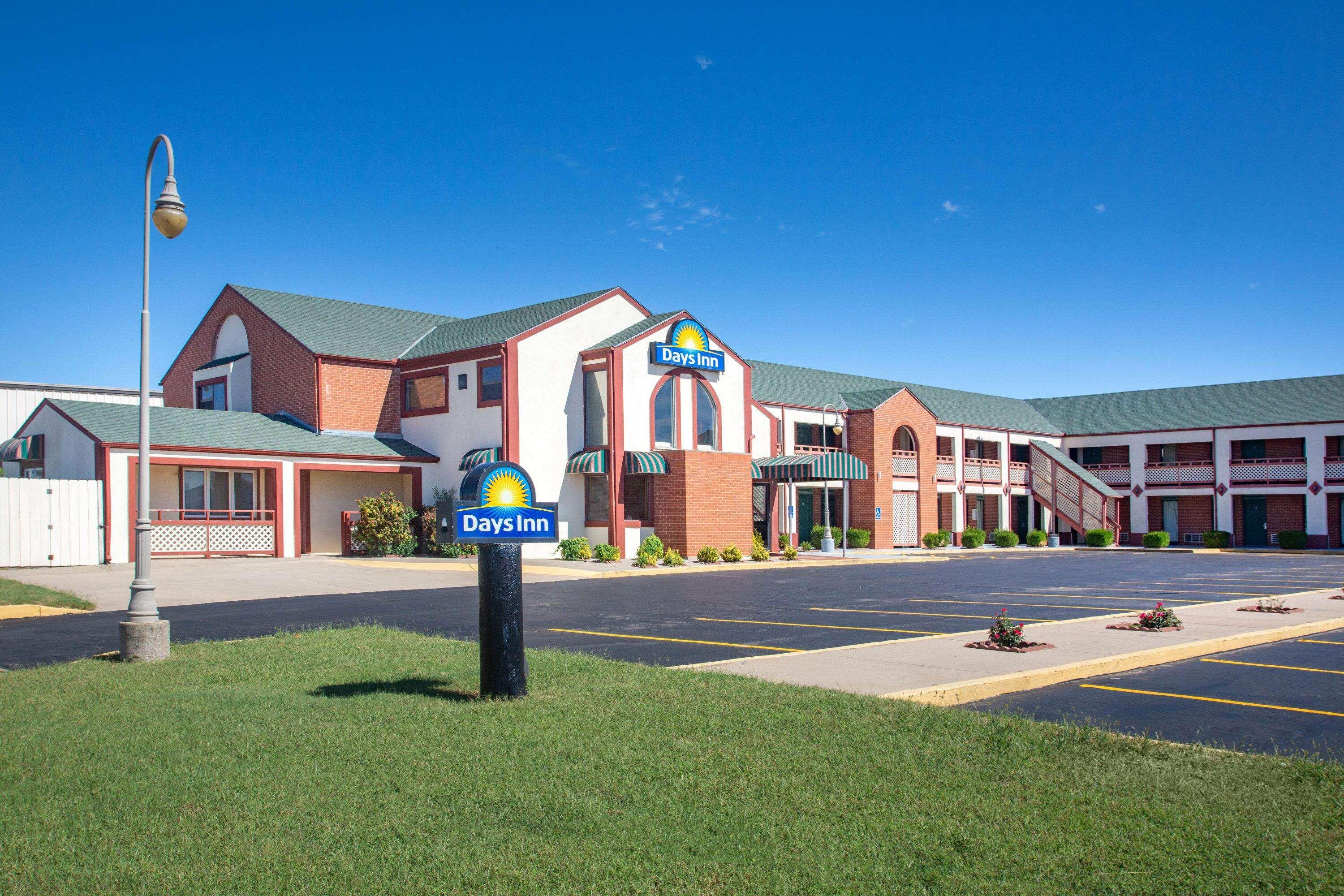 Economy Hotel Wichita- Florence St 44/48