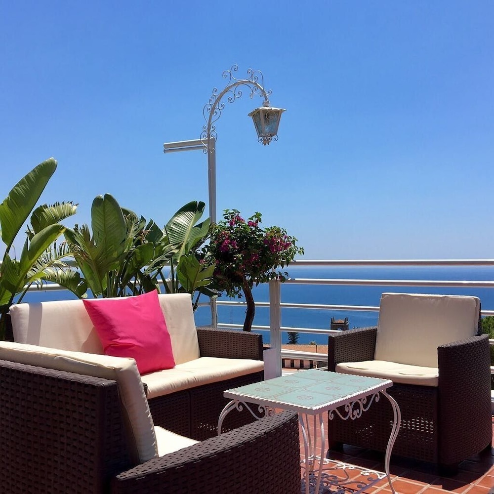 Hotel Continental 44/61