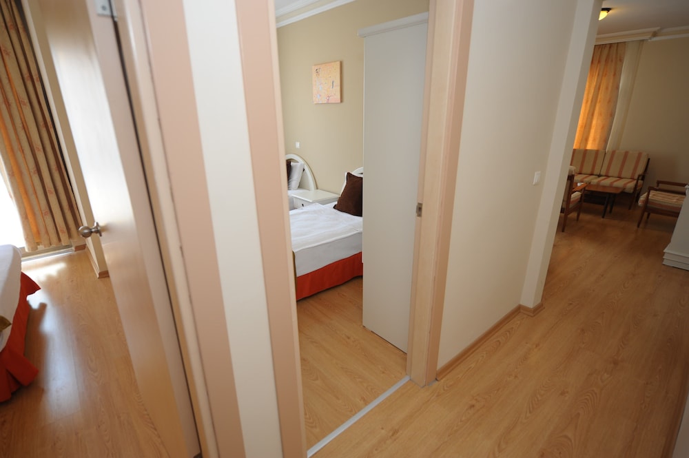 Suite Laguna 32/71