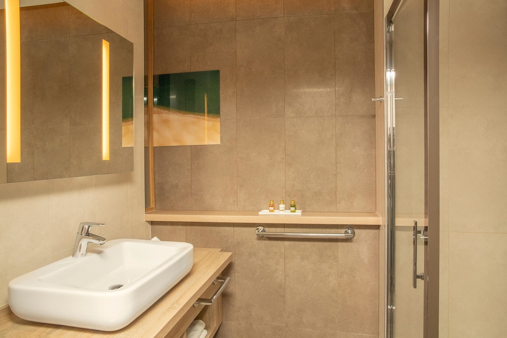 Hotel Le B d Arcachon by Inwood Hotels 76/76