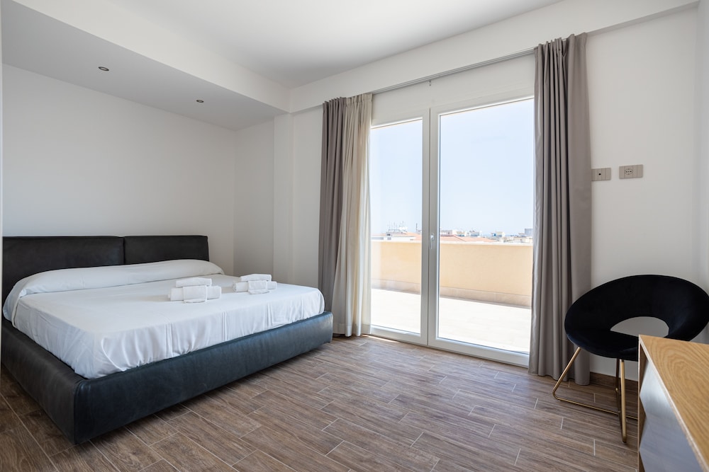 Multi Suite Palermo 13/50