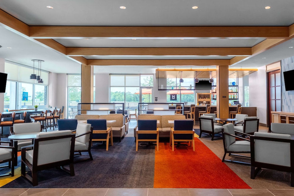 Hyatt House The Woodlands-Shenandoah 36/47