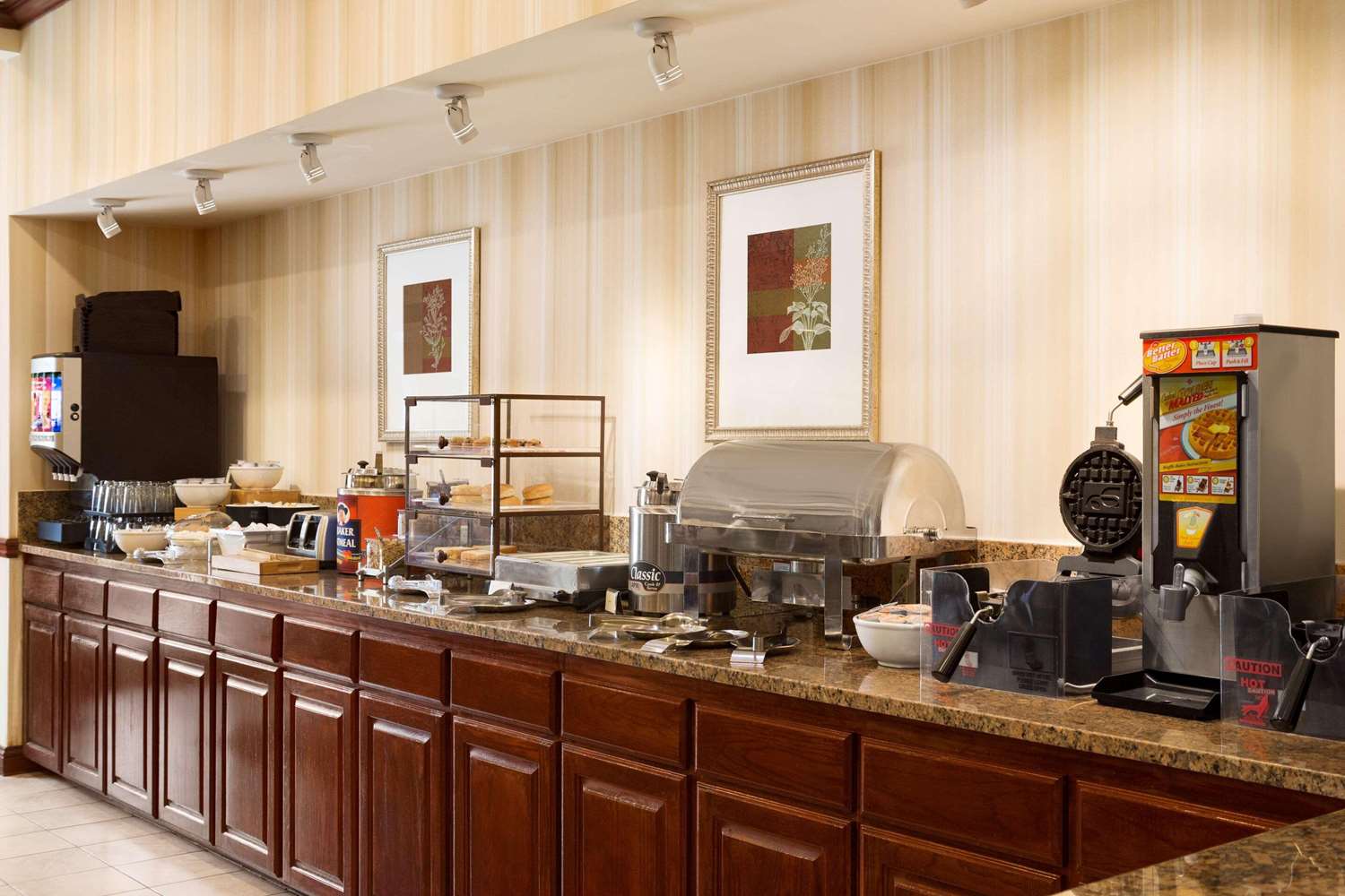 Country Inn & Suites by Radisson, Conway, AR 36/36