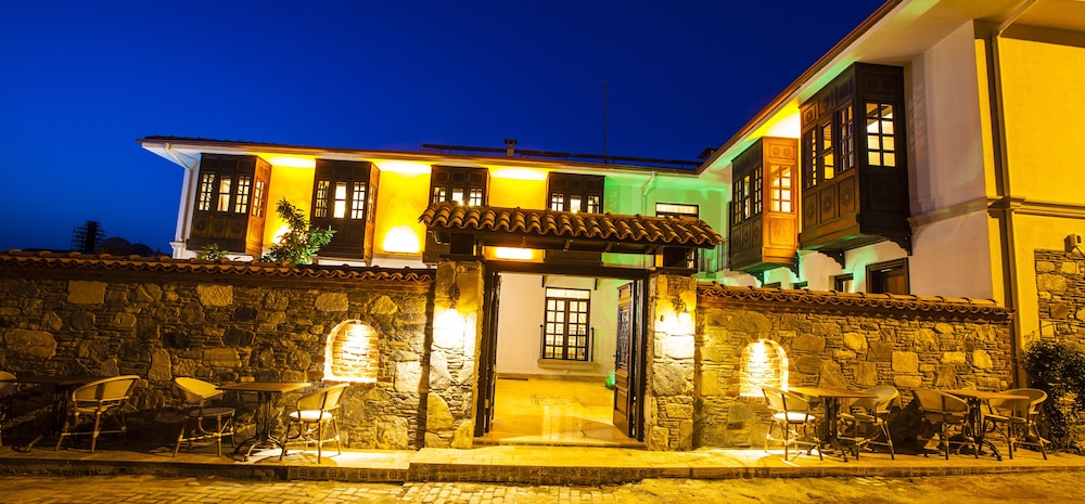 Livia Garden Hotel 4/43