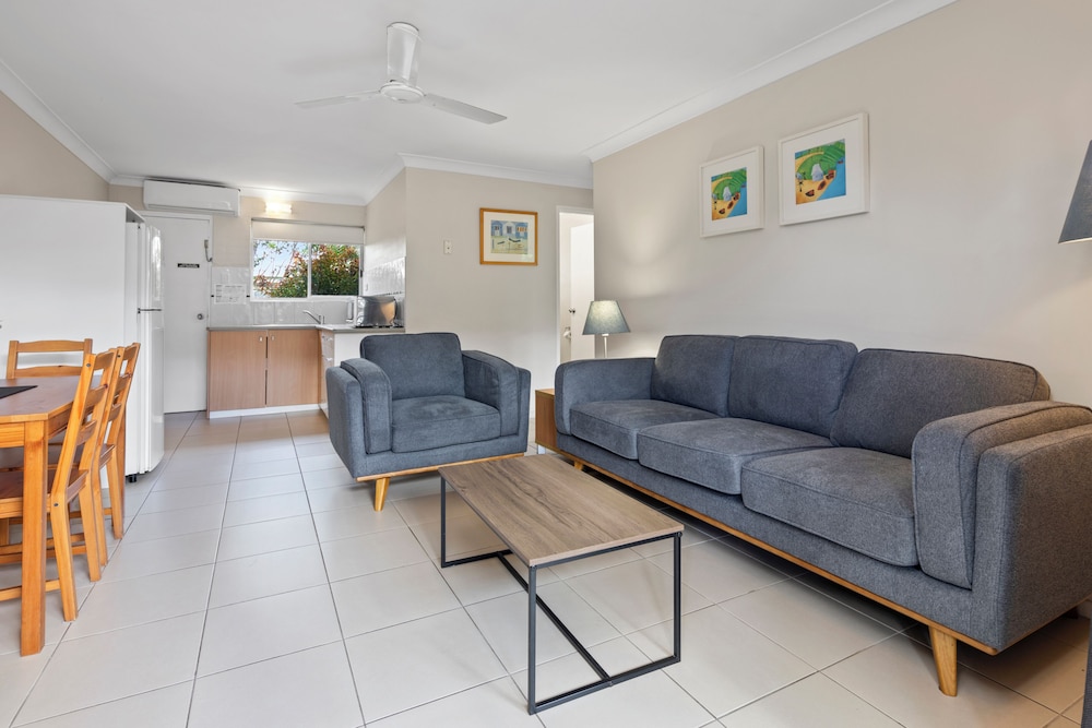 ARLIA SANDS APARTMENTS 38/64