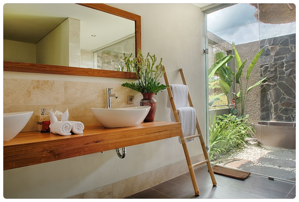 Anusara Luxury Villas - Adults Only 12/65