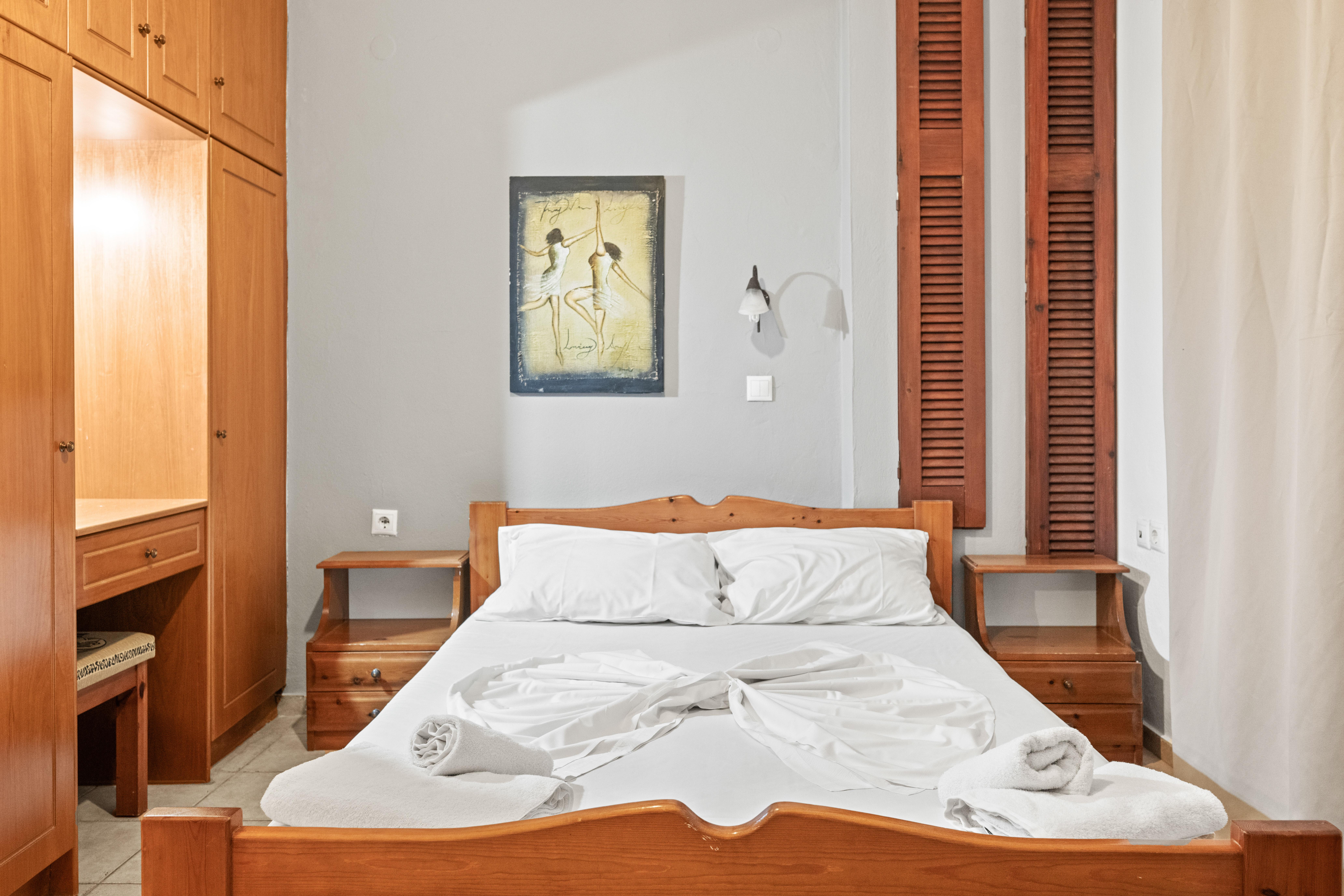 1 Bedroom, Apartment, Garden View, Balcony or Terrace