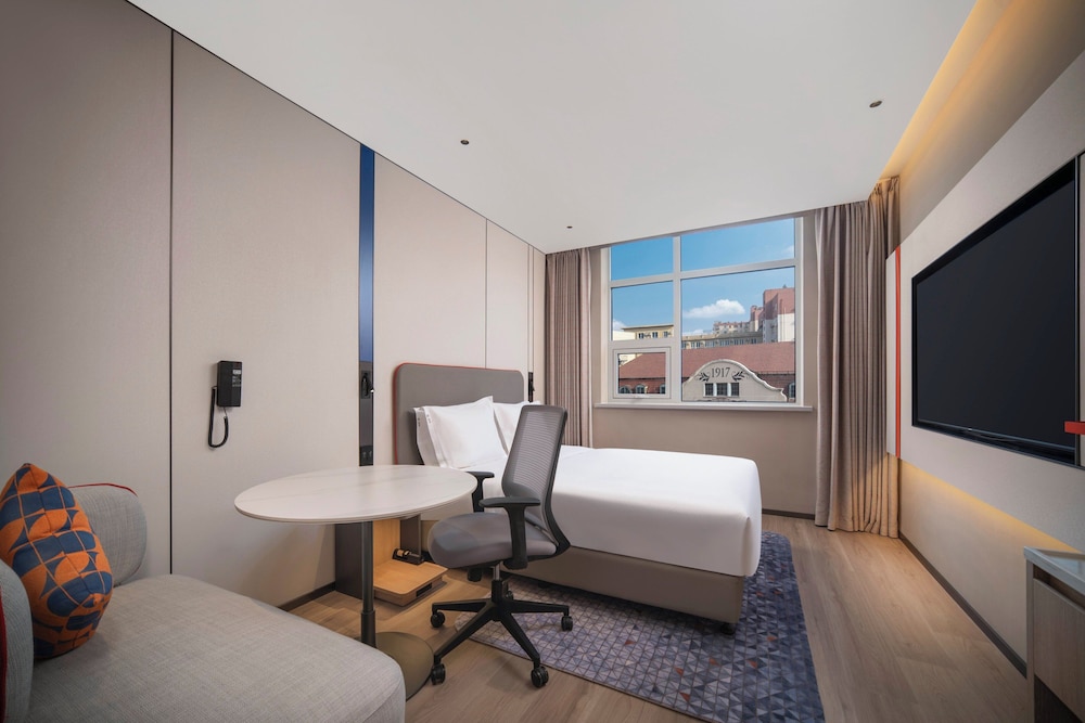 Holiday Inn Express Qingdao Downtown by IHG، تشينغداو 42/50