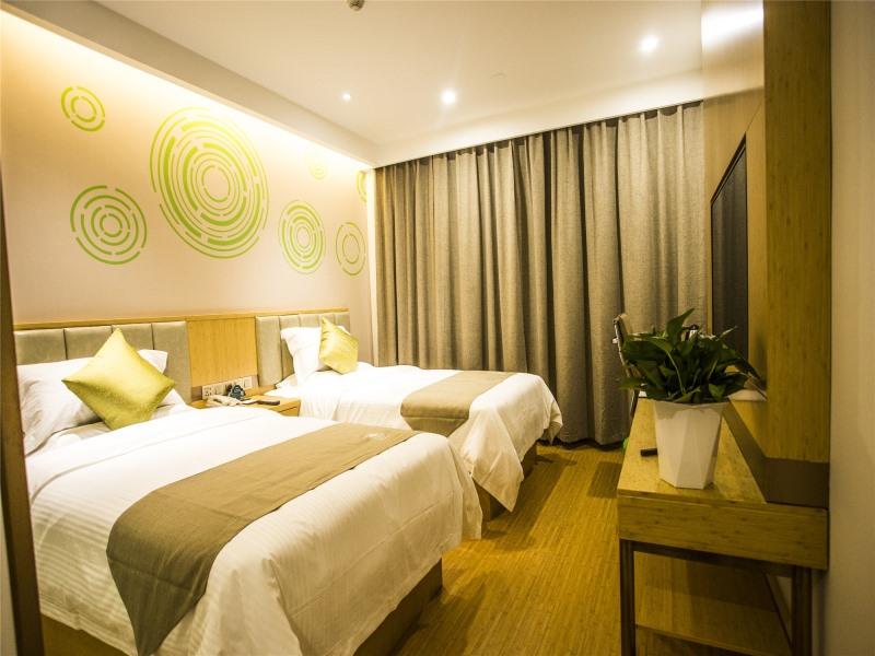 GreenTree Inn Xingtai Julu County Fengqing Road 20/39