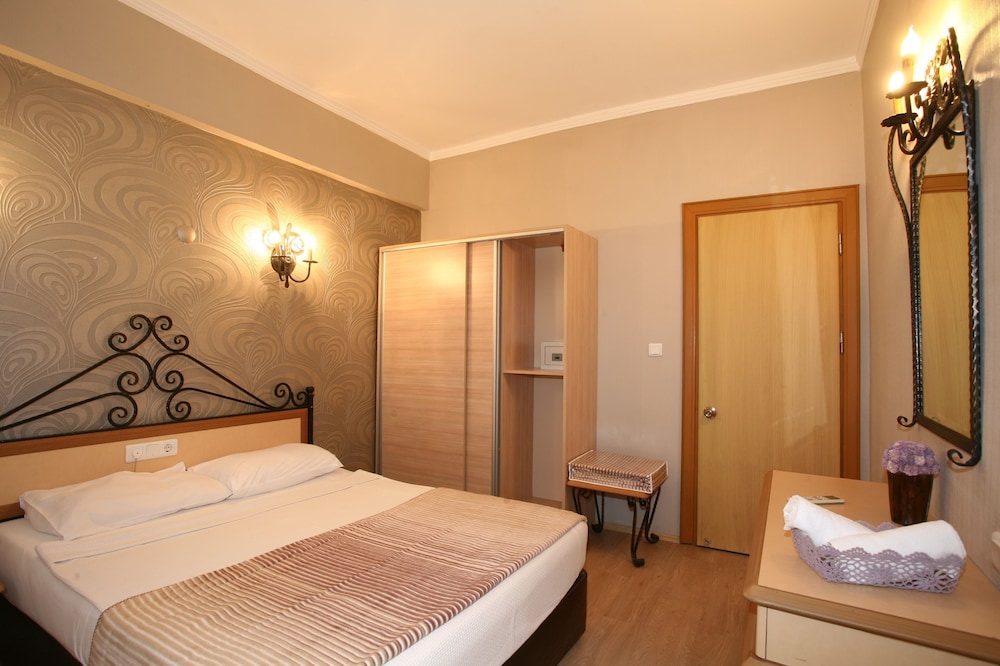 Bella Bravo Suite Hotel 13/49