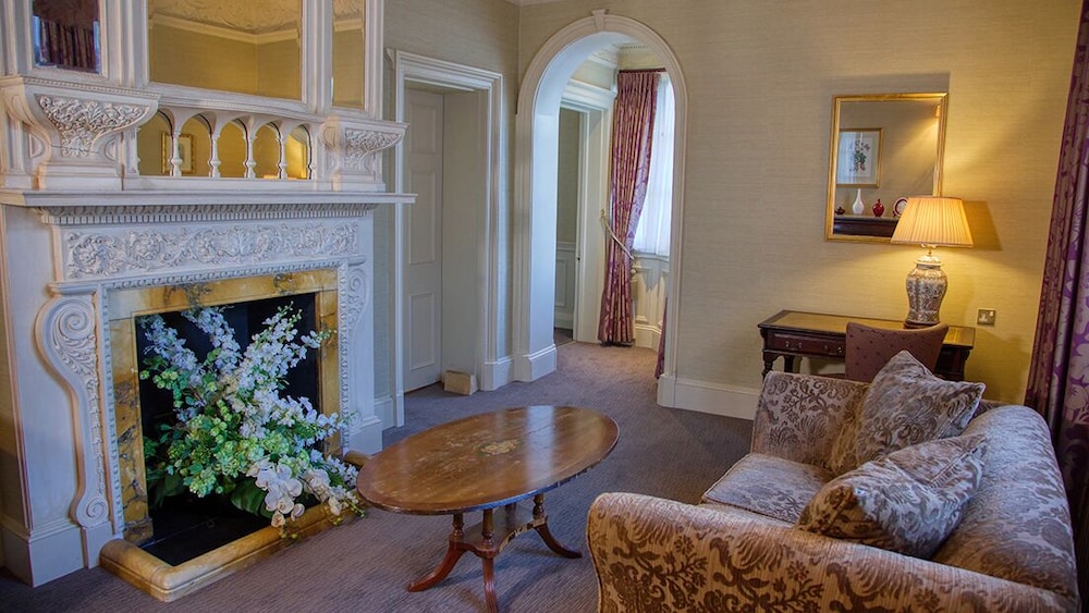 Audleys Wood Hotel 25/50