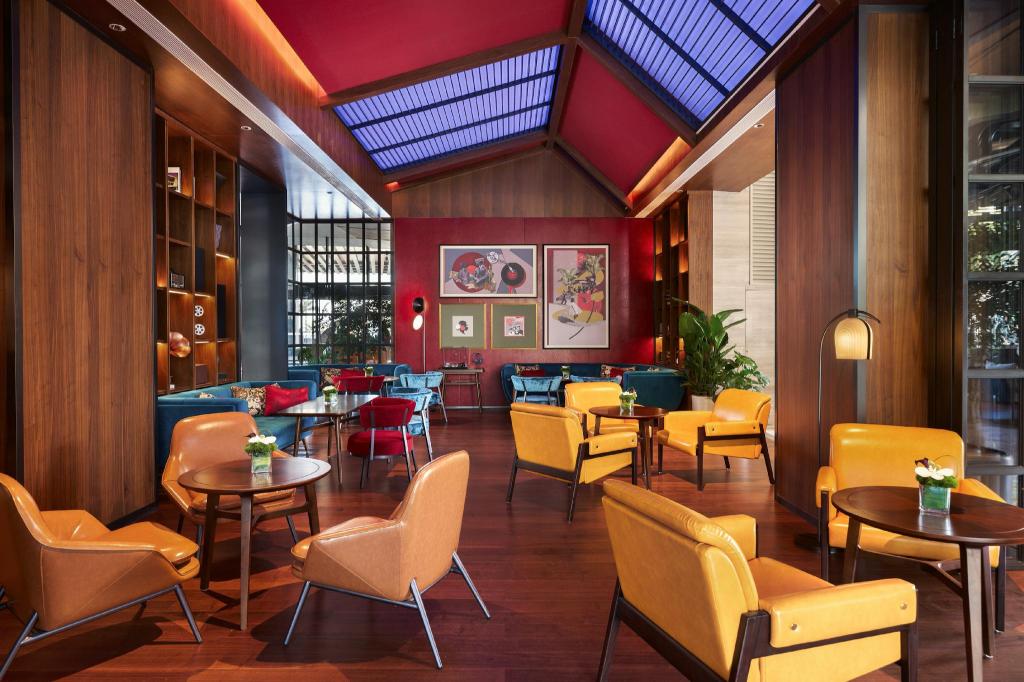 Hyatt Centric Ocean Front Xiamen 32/48