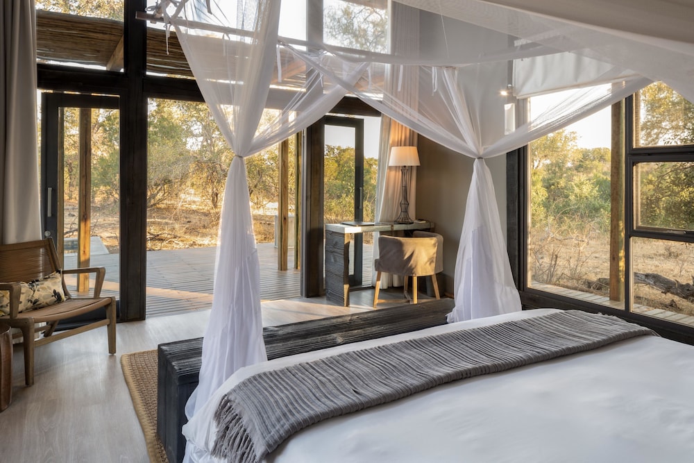Simbavati River Lodge 5/50