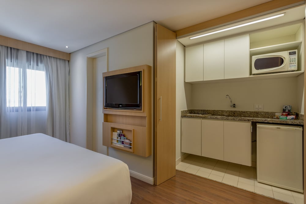 Mercure Sao Paulo Nacoes Unidas 18/76