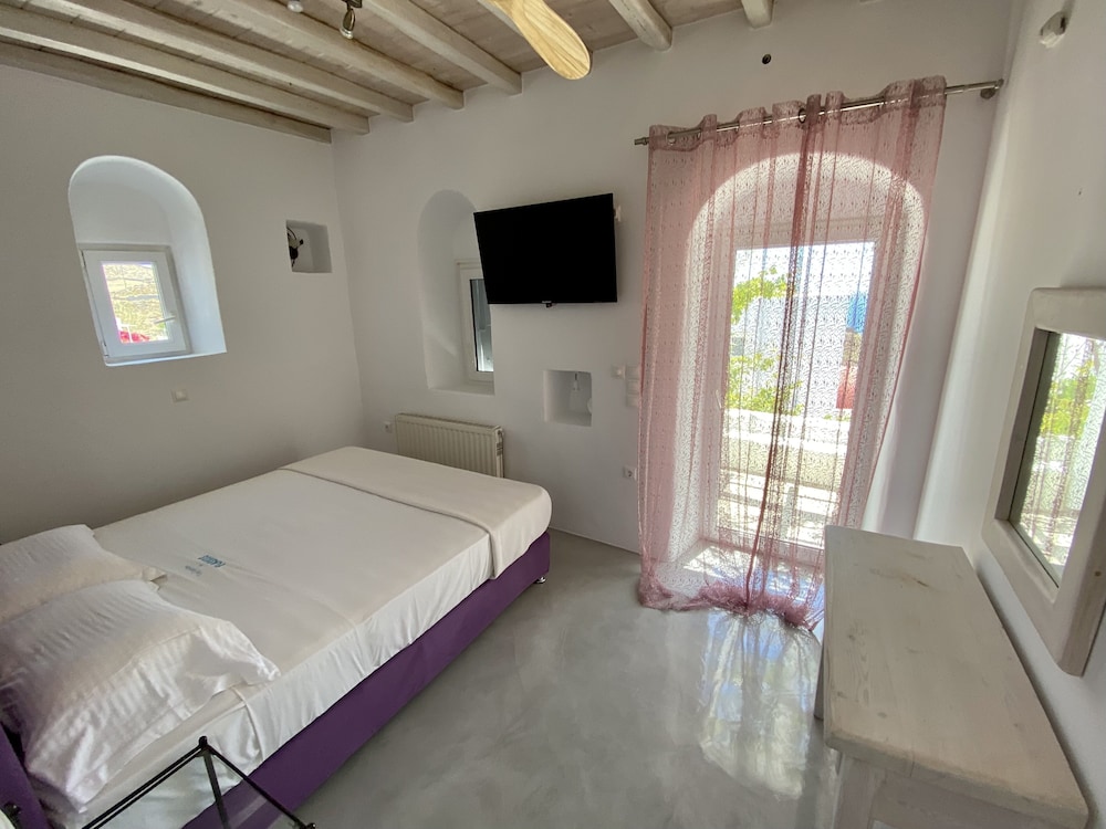 Flaskos Suites 14/50
