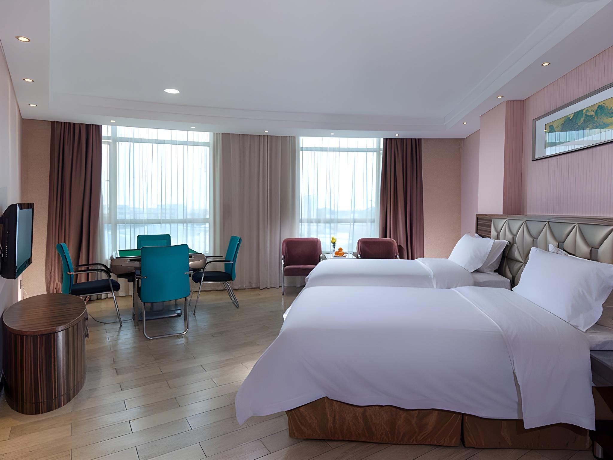 Vienna 3 Best Hotel (Dongguan Liaobu Shida Road) 32/55