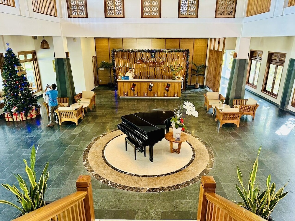 Sonata Resort & Spa 15/70