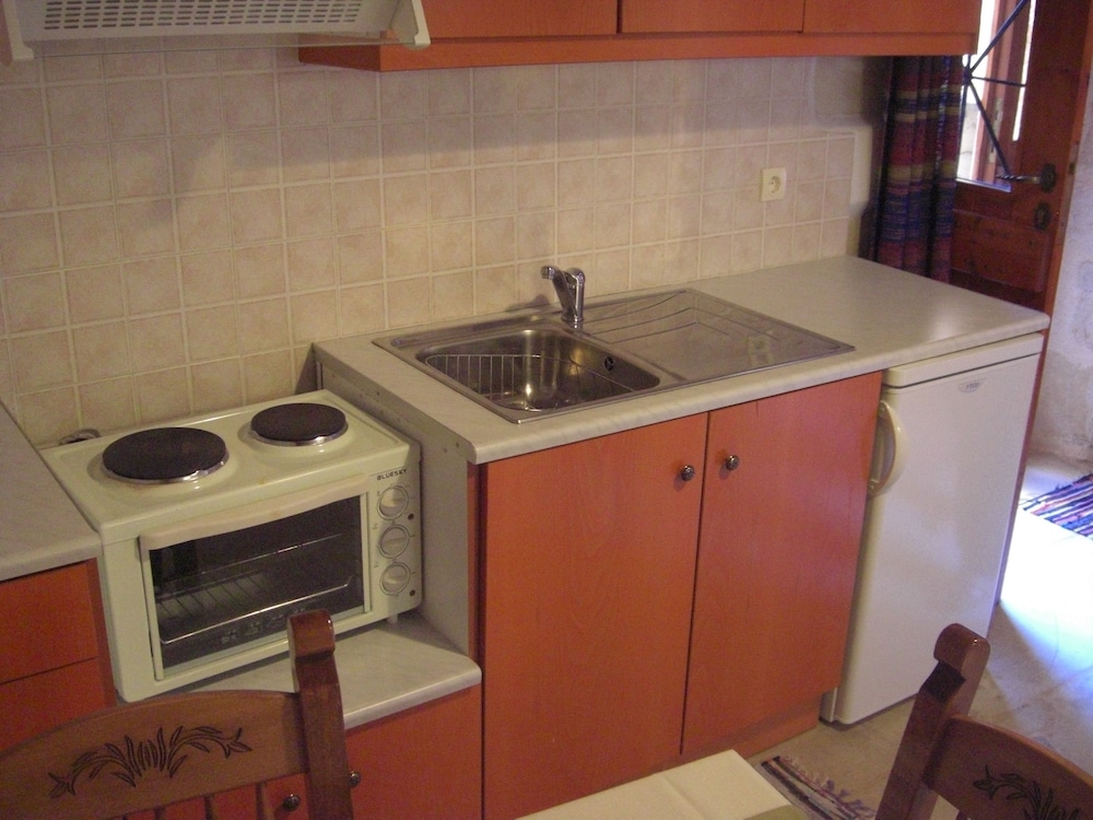 Patriko Traditional Residence 50/50