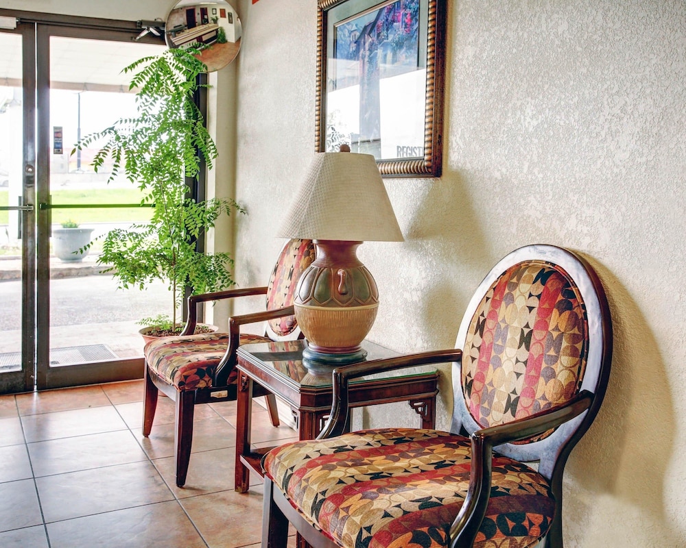 Rodeway Inn New Braunfels - San Antonio Area 35/39