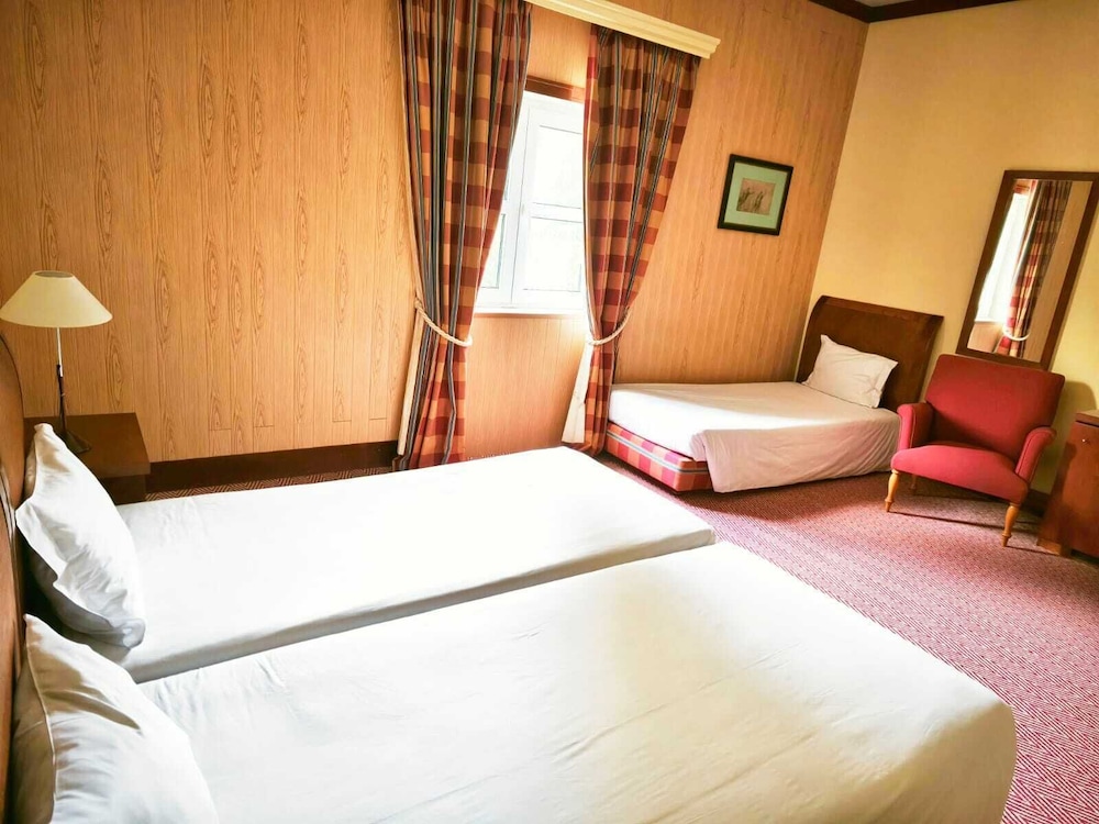 Lam Hotel Caramulo 24/76