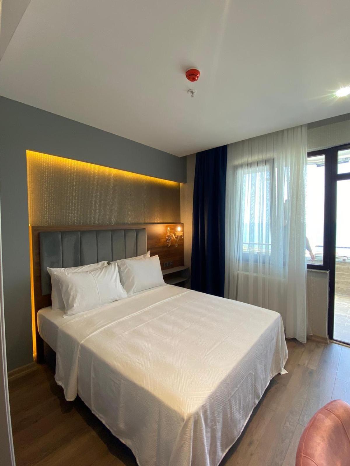 Dedehan Hotel 12/50