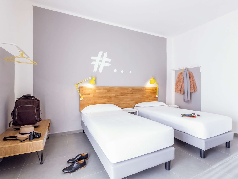 Ibis Styles Brindisi 20/66