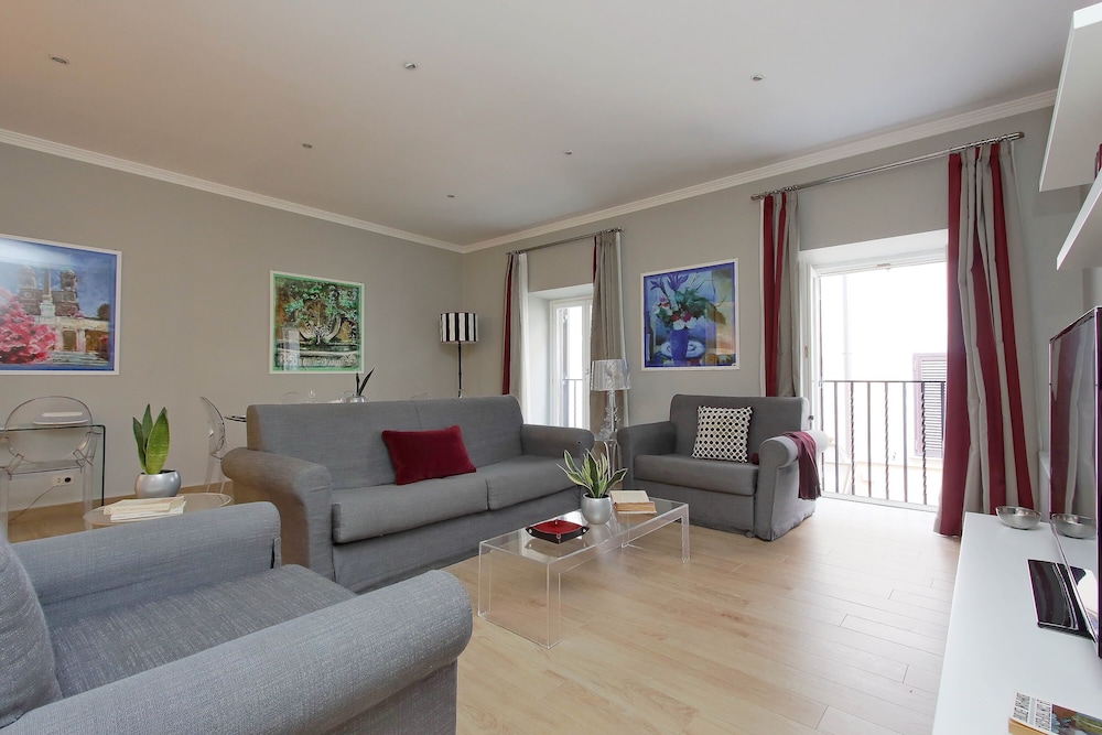 Piazzetta Margutta - My Extra Home 58/77