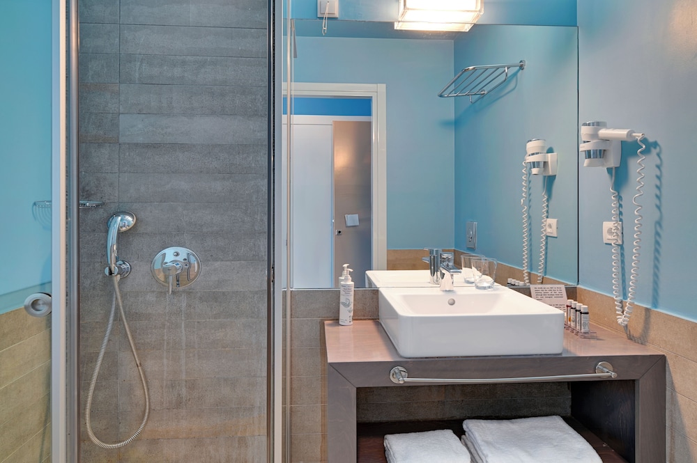 Sesa Boutique Hotel 43/47