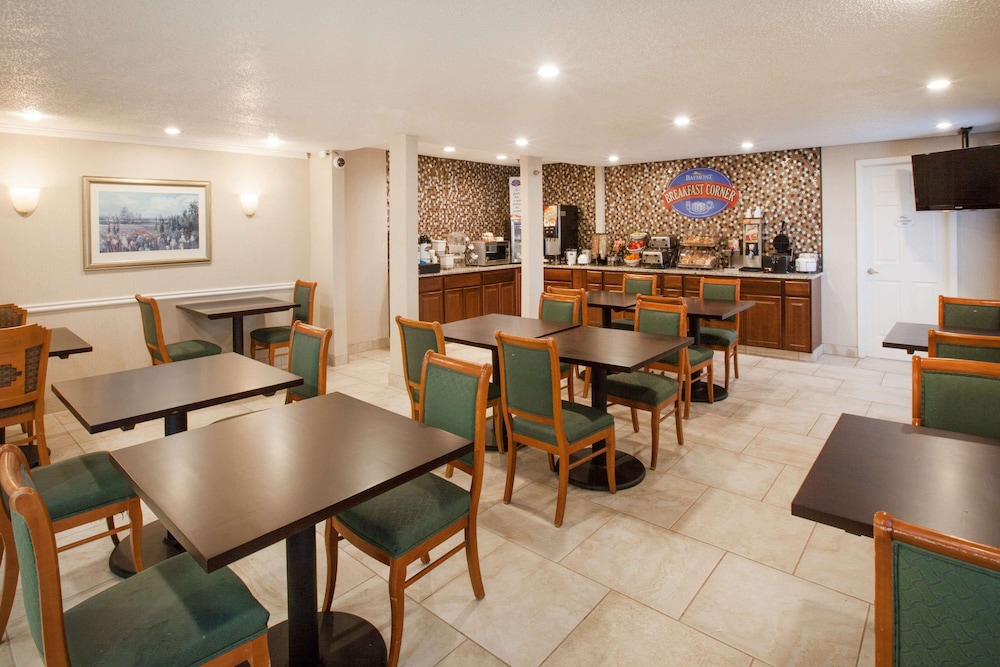 Baymont By Wyndham Texarkana 39/44