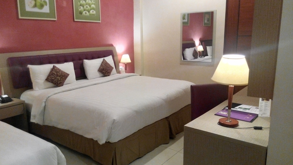 Standard, Triple, 3 Beds, No Window، Kuta Central Park Hotel 9/10