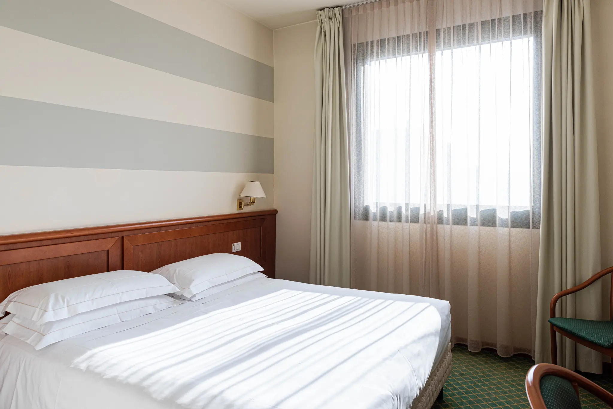 غرفة كلاسيكية بسرير مزدوج أو سريرين منفصلين، Phi Hotel Emilia 3/6