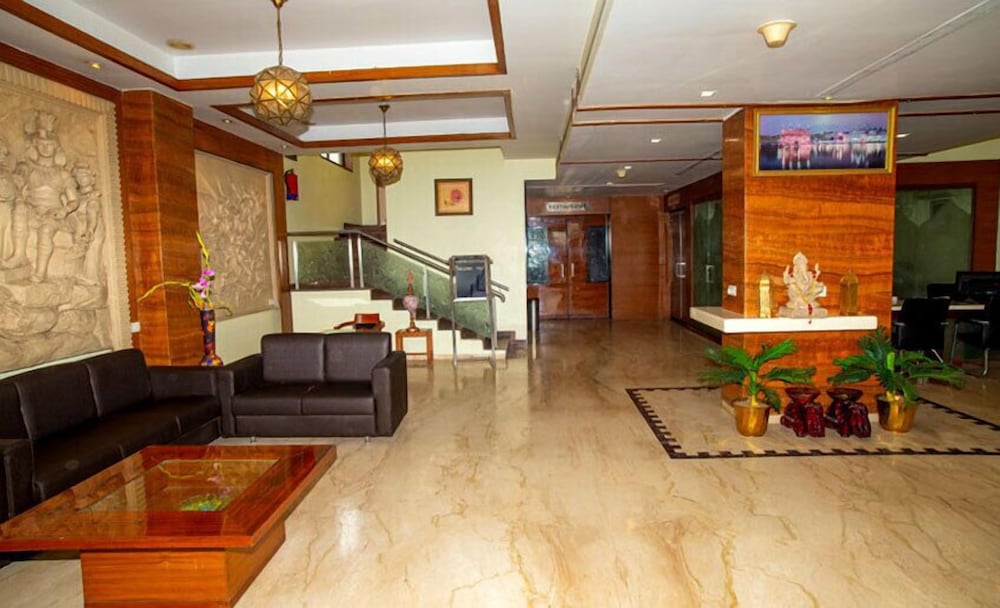 Hotel Simran Heritage Pvt. Ltd. 12/55