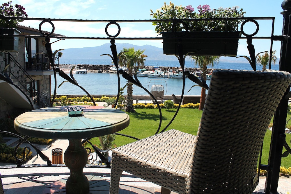 Assos Zeytinhan Hotel Adults Only 27/50