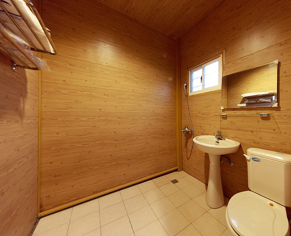 Kenting Dajianshan Wilderness Bungalow 29/32