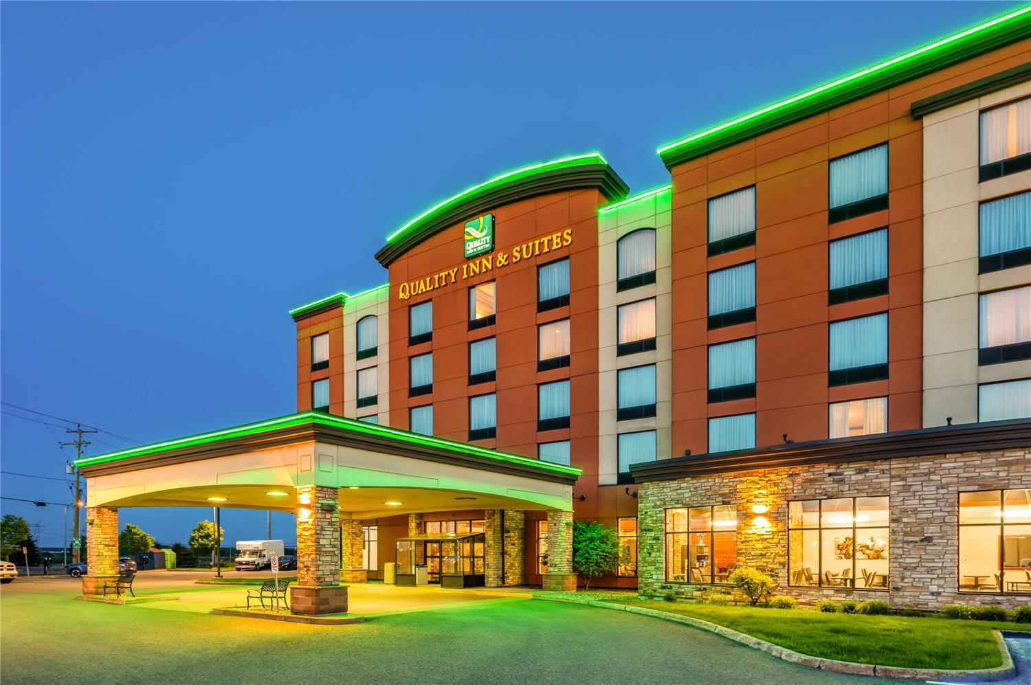 Quality Inn Suites Levis 2/18