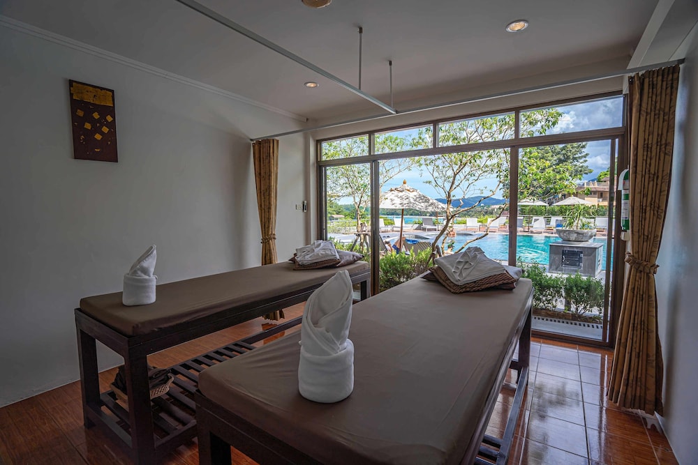 Orchidacea Resort 38/65