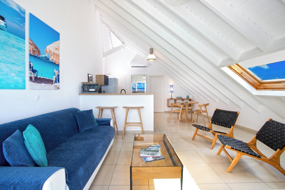 Bleu Emeraude Residence 15/50