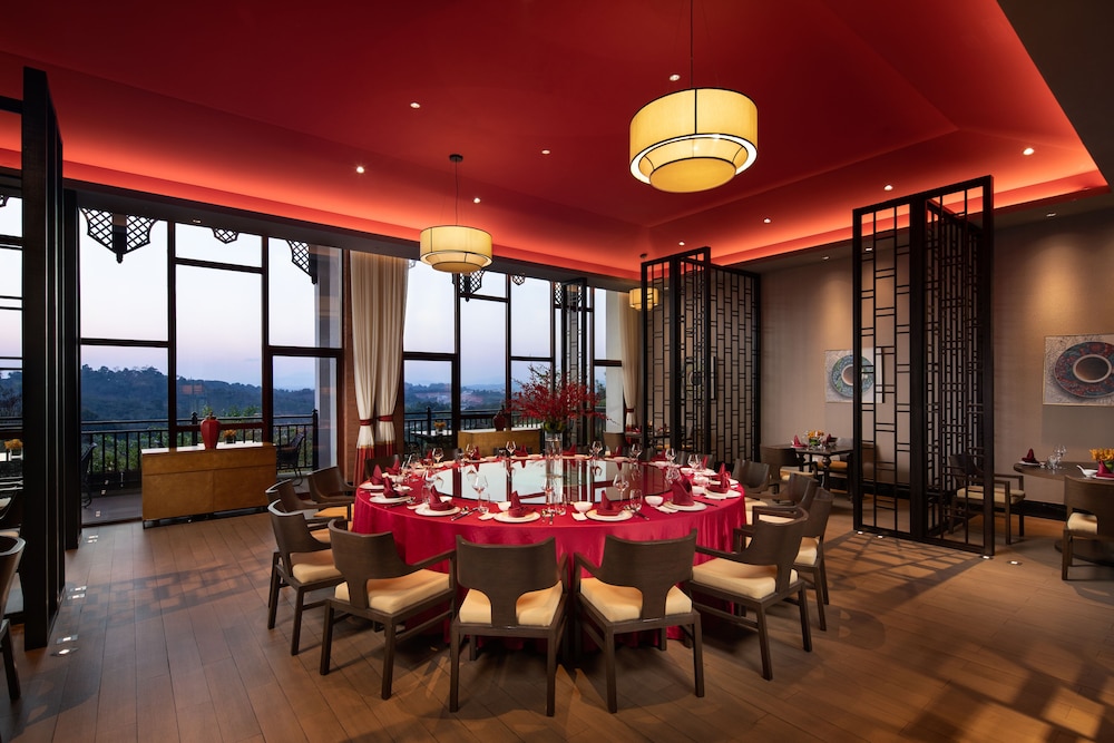 Angsana Xishuangbanna 32/50